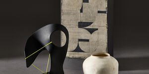 Image of black and white ceramics.