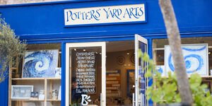 Image of the shop front.