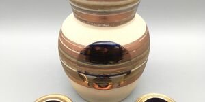 Image of a ceramic vase.