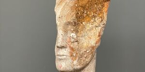 Image of a sculpture.