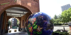 Portrait image of the globe in front of gallery@oxo.