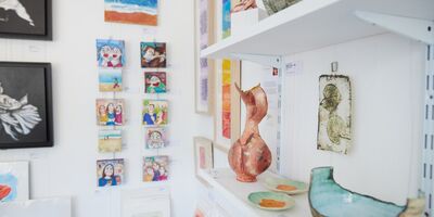 Image of the artwork on display at Skylark Galleries.