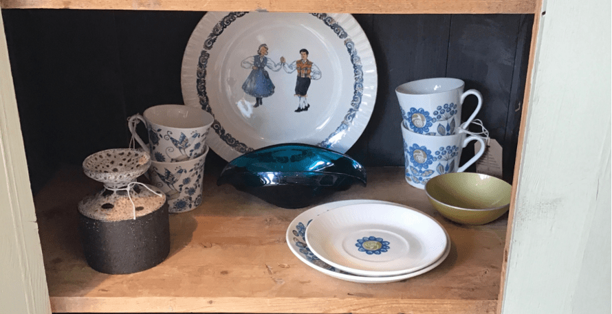 “Vintage Scandinavian Pottery”